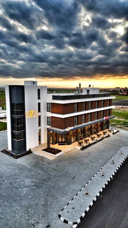 Cezar'S Airport Hotel Nicósia Exterior foto